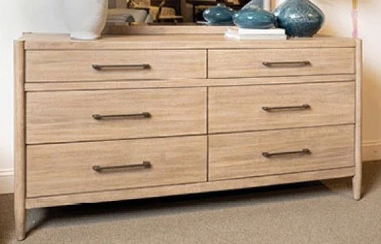 Aspenhome Shiloh Dresser in Champagne I430-453