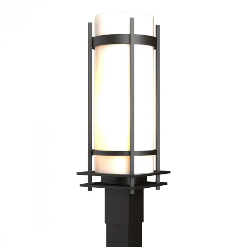 Banded Outdoor Post Light (65|345895-SKT-14-GG0040)