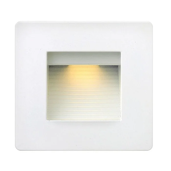 Hinkley Luna Landscape 120v Deck Light – Satin White – 58506SW