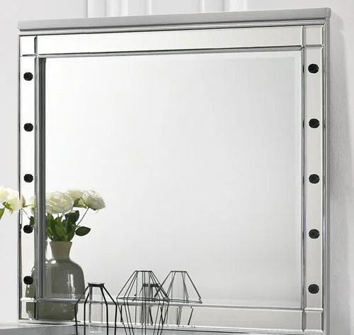New Classic Valentino Vanity Table Mirror in Silver BA9698S-091 PROMO