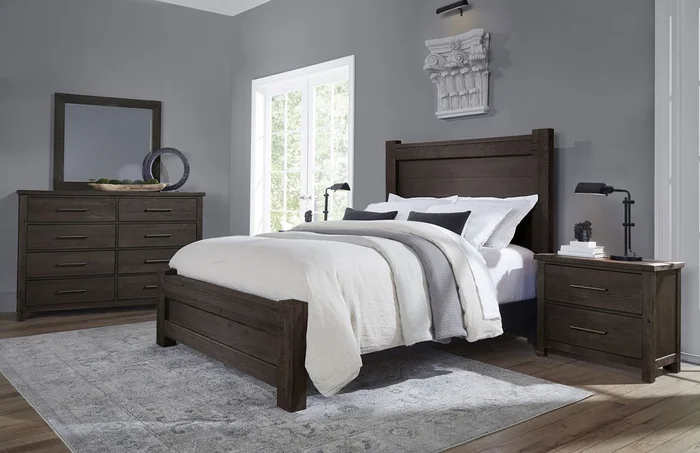 Vaughan Bassett Dovetail 2pc Poster Bedroom Set in Java
