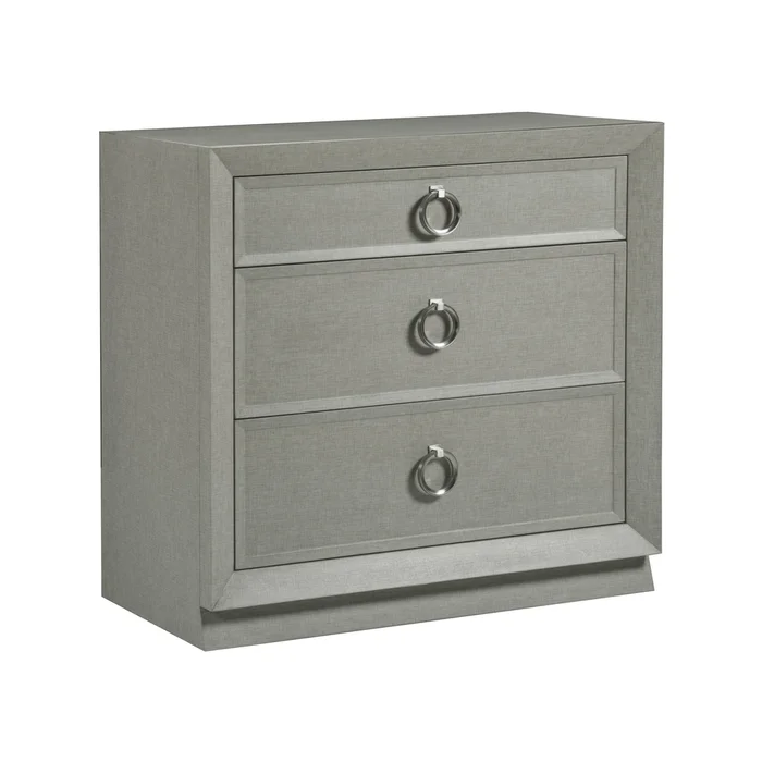 zeitgeist linen hall chest
